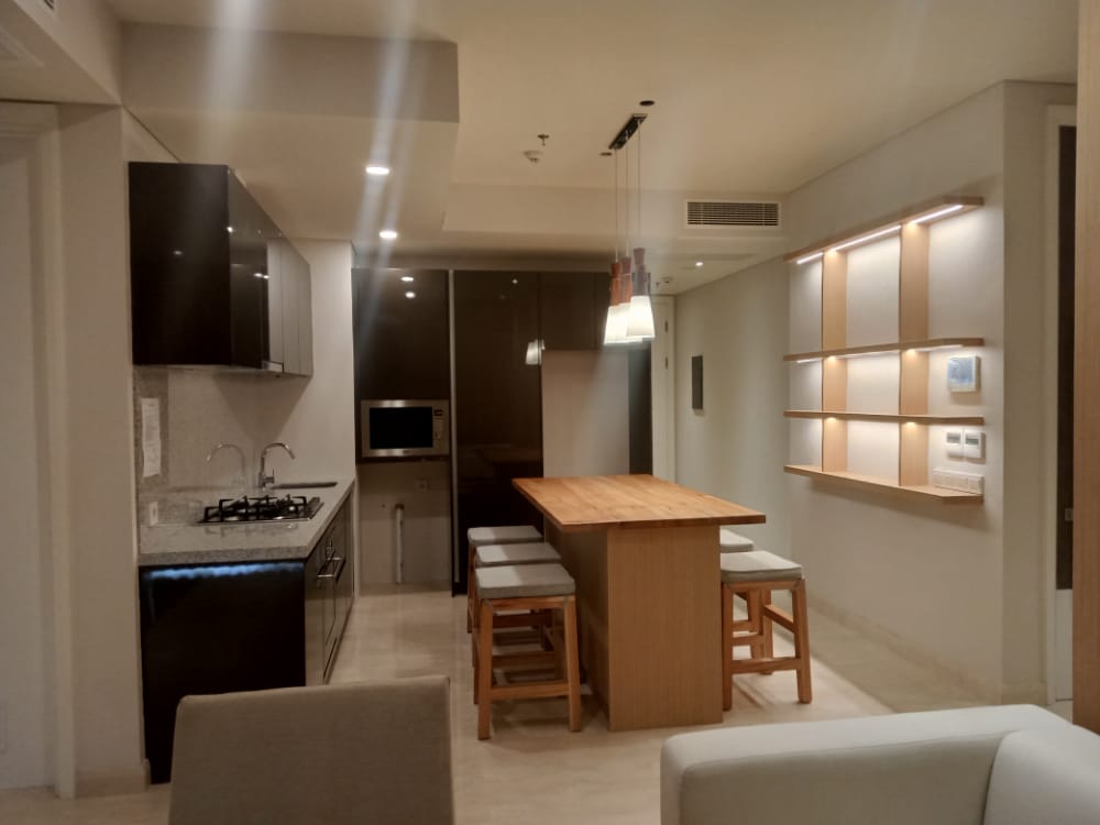 Tentang Anggrek Interior